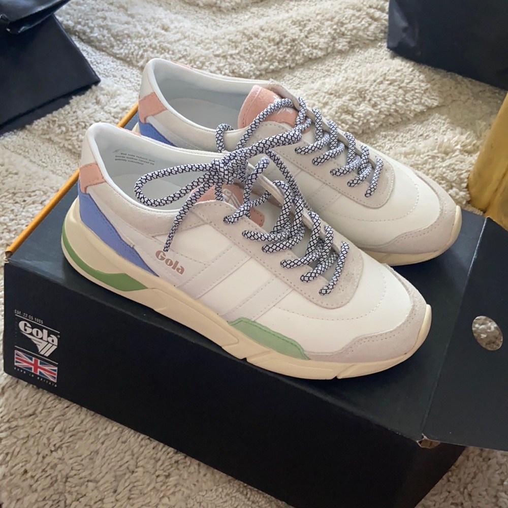 Brand new Gola Eclipse Trident Size 6